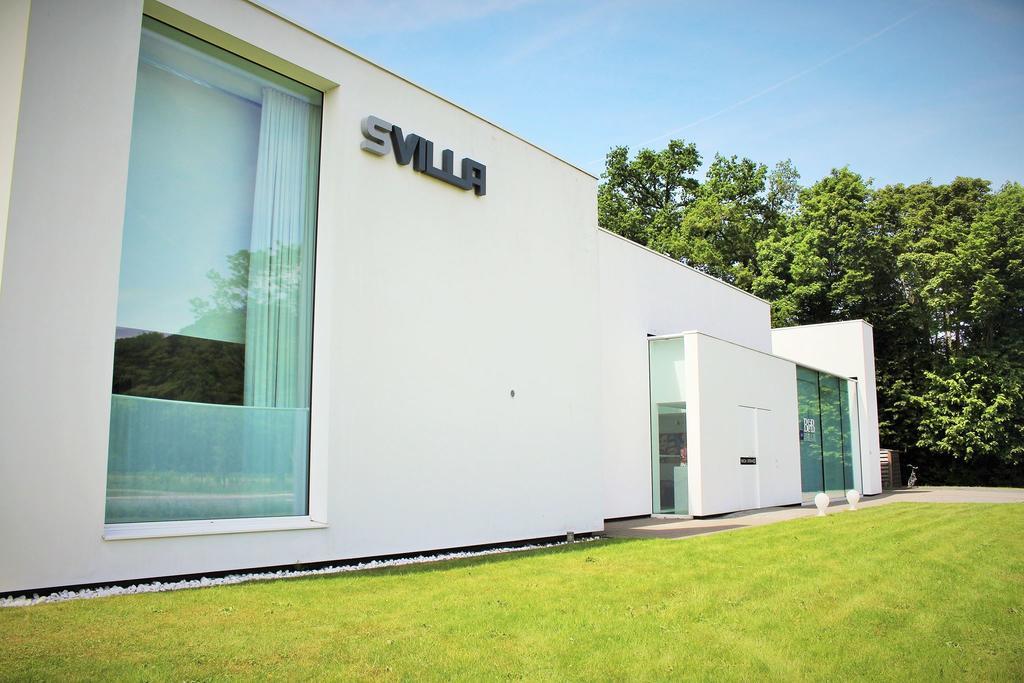 Guesthouse Svilla トゥルンホウト エクステリア 写真