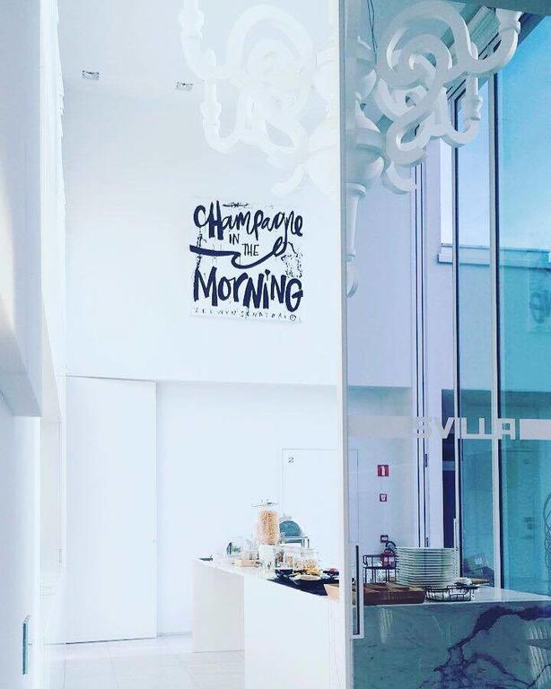 Guesthouse Svilla トゥルンホウト エクステリア 写真